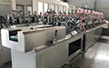 Machine de production de cornières de protection en carton